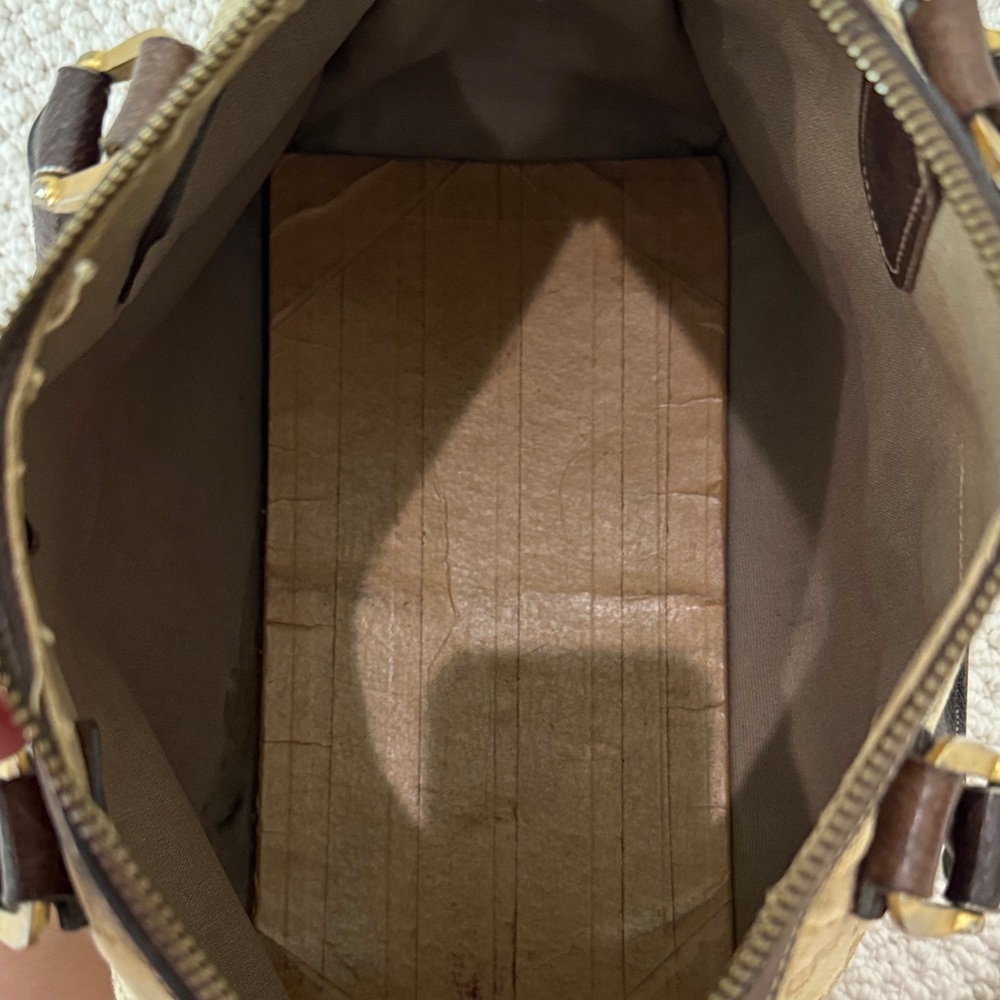 GUCCI | Vintage Gucci Handbag Purse Iconic Beige and Dark Brown Logo - Picture 5 of 6